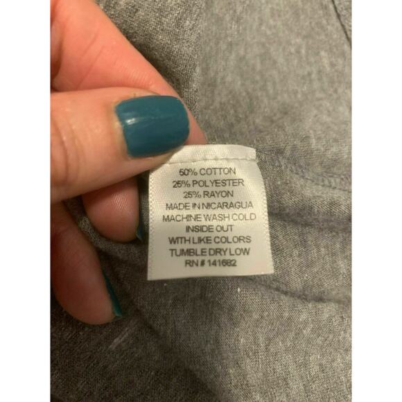 The Let Love Collection Soft Graphic Quote T-Shirt Size L - Picture 4 of 4